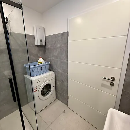 Neu Exklusiv Modernes Haus - Ruhig & Zentral Gelegen 아파트 브레멘